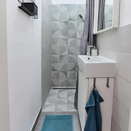 Apartament Sobi By Staymood Holidays *